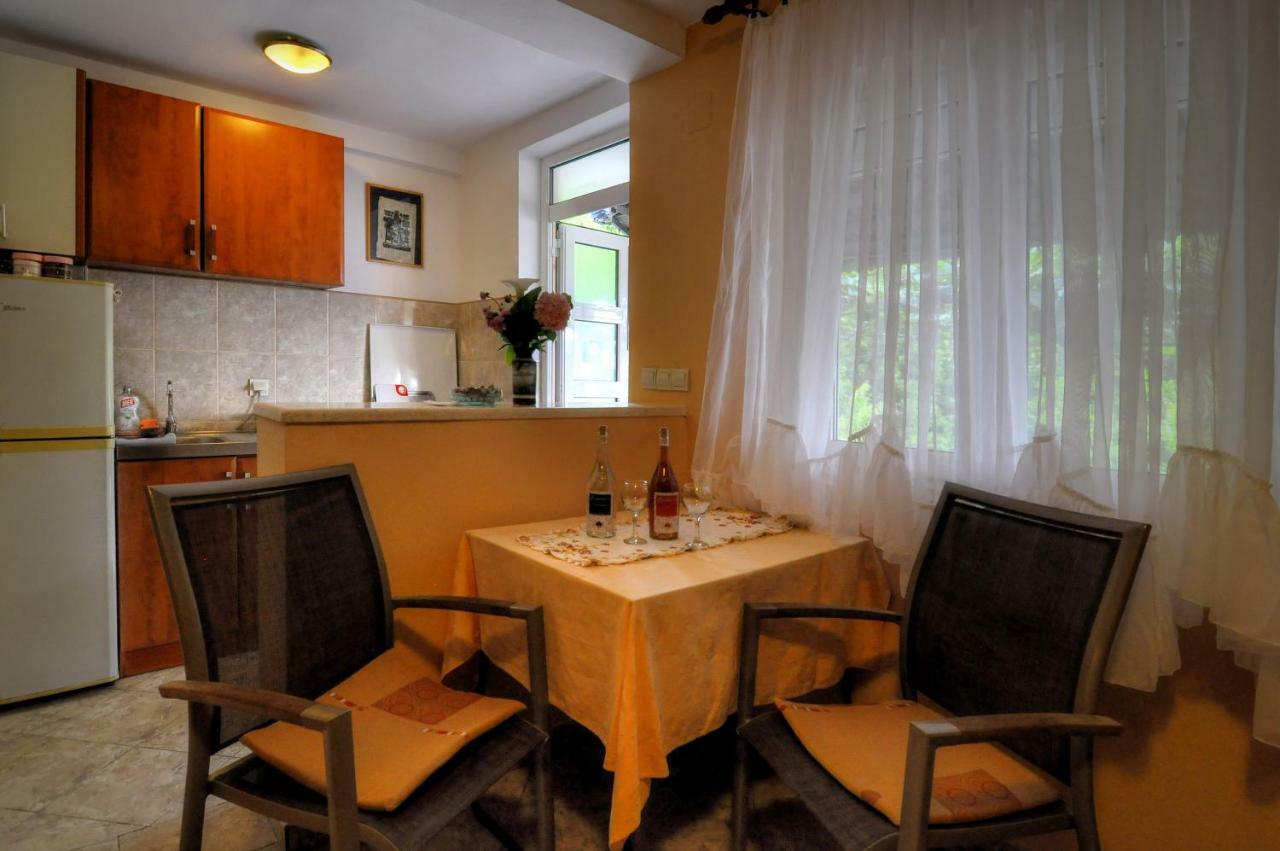 Apartments Banicevic Tivat Zewnętrze zdjęcie